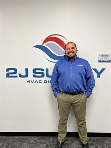 2J Supply Employee